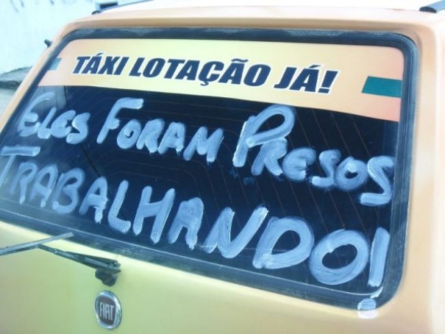 Frases de impacto foram pintados nos carros. (Foto: Xico Jr. / Rastro101)